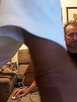 Snapshot of CasalcwBR chatting on 04.10.26 CasalcwBR online show from 04.10.26