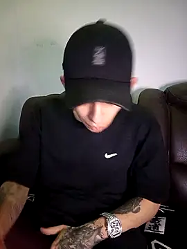 Snapshot of Chris__Jones chatting on 02.06.26 Chris Jones online show from 02.06.26