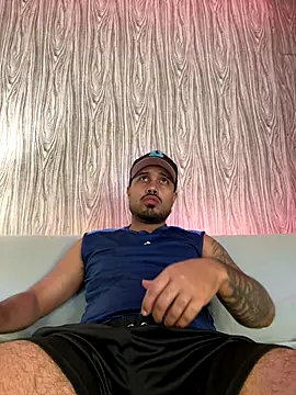 PapiStan online show from 12.22.25