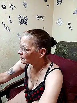 katrina perez online show from 11.23.25