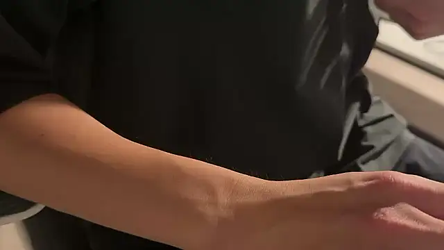 Snapshot of satoshi1008 chatting on 10.14.25 satoshi1008 online show from 10.14.25