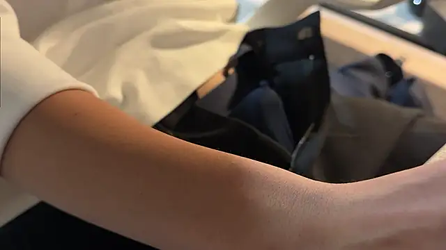 Snapshot of satoshi1008 chatting on 10.30.25 satoshi1008 online show from 10.30.25