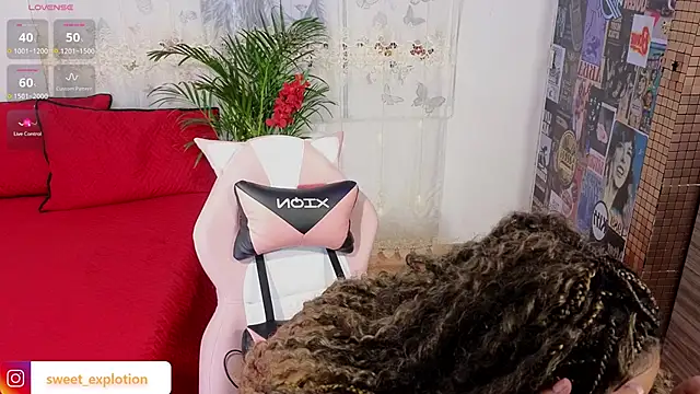 sweet-temptation  online show from 11.27.25