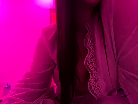 MoonlitLust online show from 04.23.26