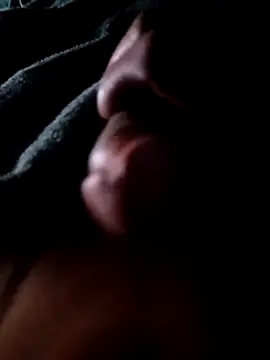 Snapshot of Safadiooline chatting on 09.11.25 Safadiooline online show from 09.11.25