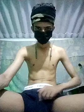 HannanKhan25 online show from 02.18.26