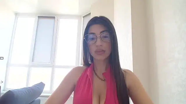 Snapshot of Bellavita_ chatting on 03.21.25 Bellavita  online show from 03.21.25