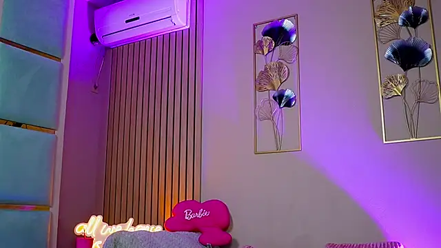 SabrinaJade online show from 10.17.25