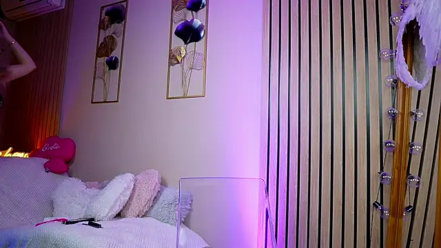 SabrinaJade online show from 11.04.25