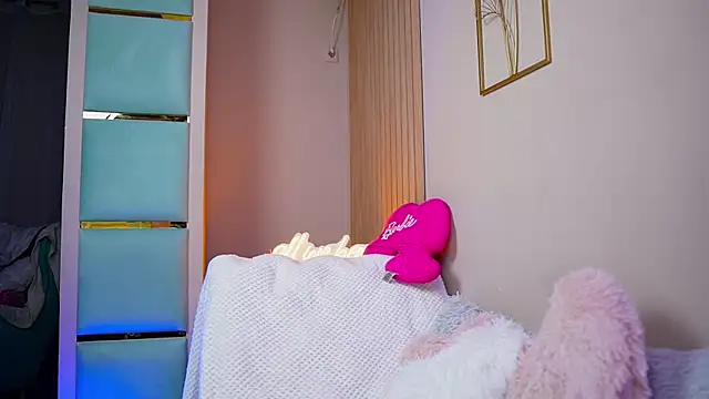 SabrinaJade online show from 12.14.25