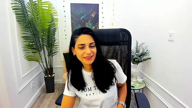 AllaYerty online show from 10.11.25