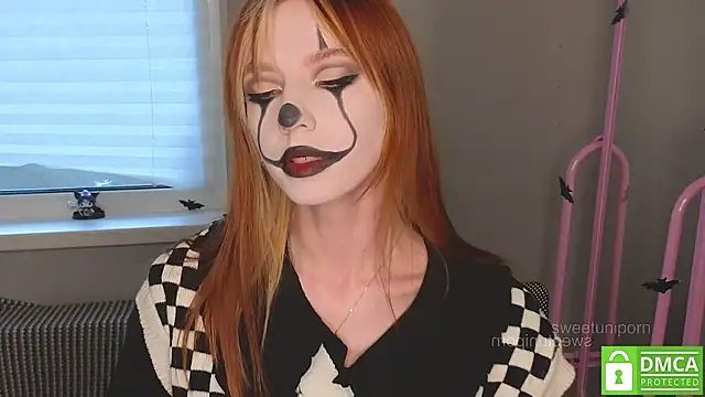 sweetuniporn online show from 10.30.25