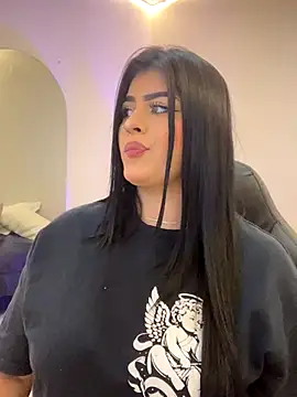 Kariina  69 online show from 10.23.25