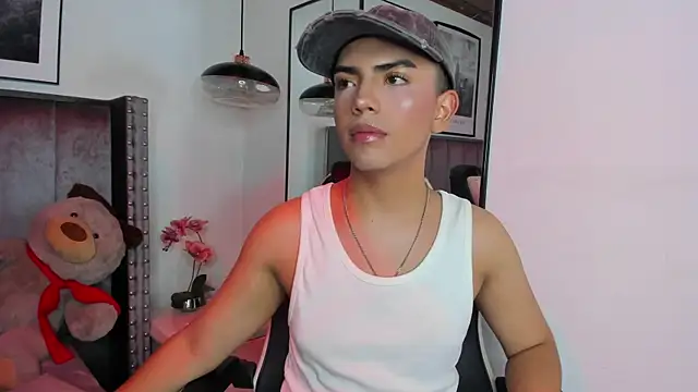 Niick Twink online show from 09.10.25
