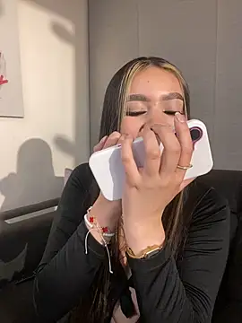 Cristina pinkk online show from 09.30.25