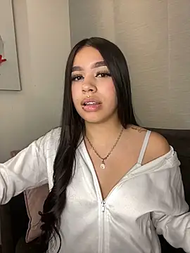 Cristina pinkk online show from 11.04.25