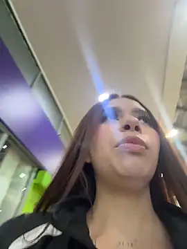 Snapshot of Cristina_pinkk chatting on 04.16.26 Cristina pinkk online show from 04.16.26