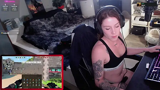 Horny Makima online show from 10.02.25