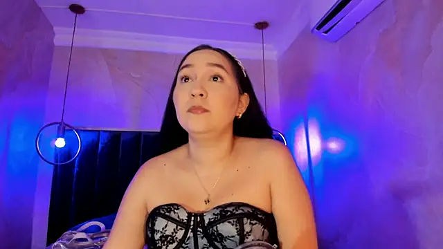 AlissaJoness online show from 12.14.25