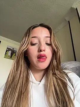 Baby  Otaku online show from 02.15.26