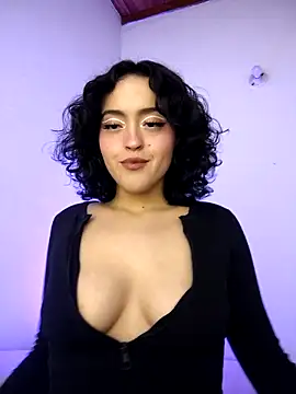 Snapshot of Grecia_x chatting on 09.09.25 Grecia x online show from 09.09.25