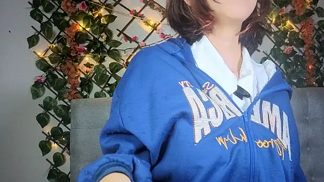 Snapshot of ALISSON_VEGA chatting on 11.15.25 ALISSON VEGA online show from 11.15.25