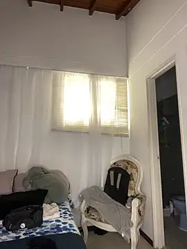 Mia  Gray online show from 11.29.25