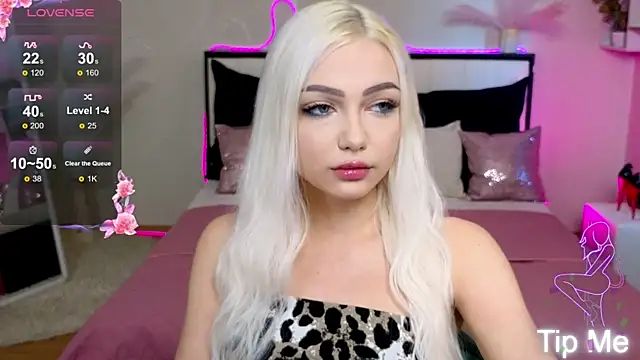 LinaLirian online show from 09.24.25