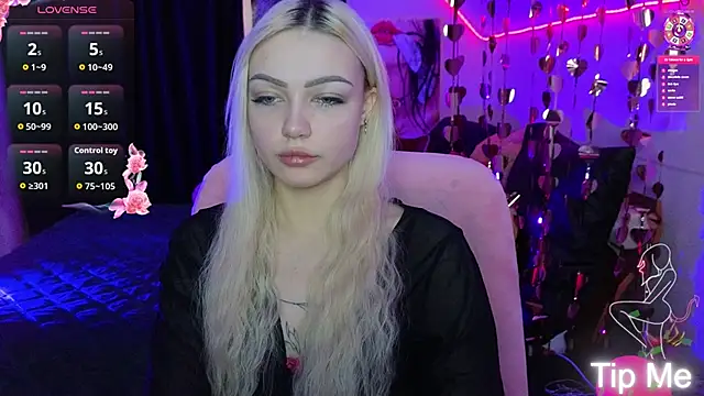 LinaLirian online show from 02.18.26