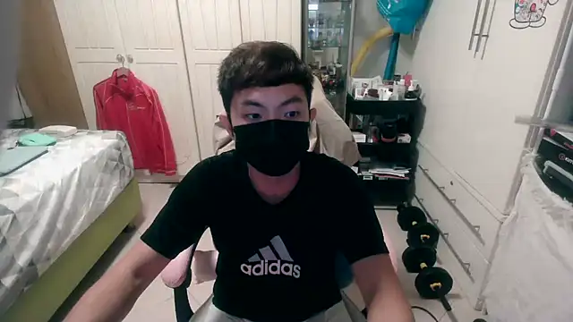 Snapshot of sky69fatfat chatting on 03.22.25 sky69fatfat online show from 03.22.25