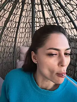 ChloeDevine online show from 04.16.26