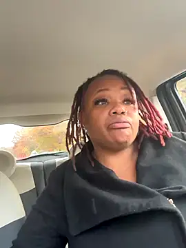 RoyalQueen2u online show from 11.09.25