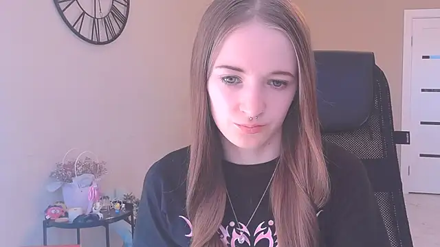 KateKayer online show from 09.14.25