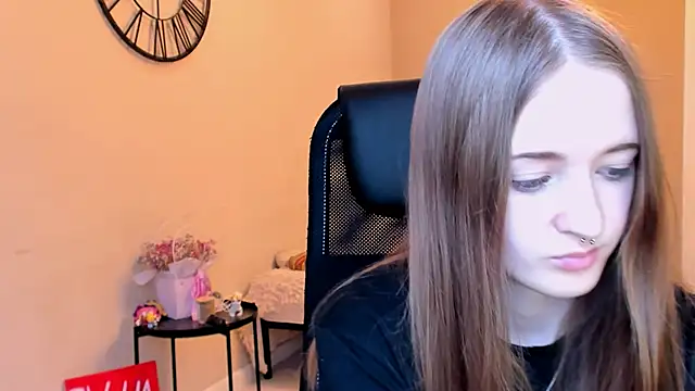 KateKayer online show from 10.27.25