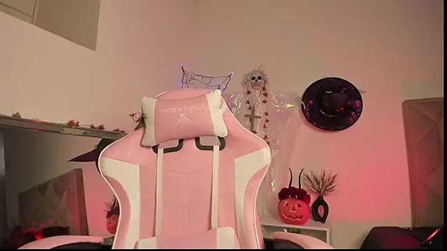 Paprika  online show from 10.07.25