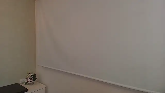 Snapshot of _Victoria_Collins chatting on 09.09.25  Victoria Collins online show from 09.09.25