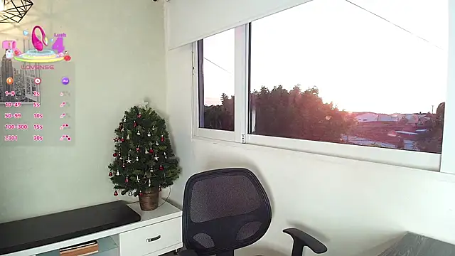  Victoria Collins online show from 11.26.25