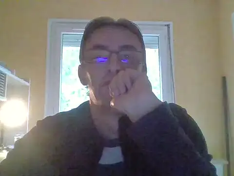 SimonCamden0062 online show from 09.13.25