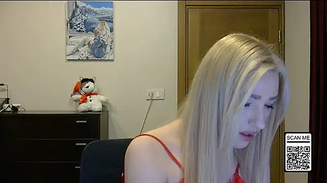 Wild Silk Desire online show from 11.24.25