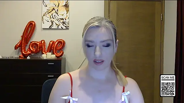 Wild Silk Desire online show from 03.04.26