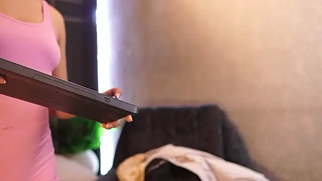 Susan wall online show from 03.02.26