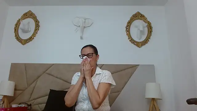 amanda ramirez online show from 02.04.26