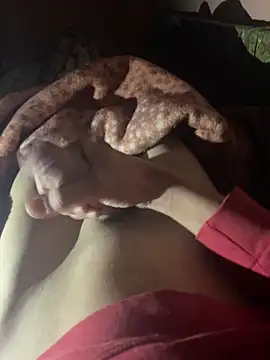 Snapshot of UncoolCaesium chatting on 10.10.25 UncoolCaesium online show from 10.10.25