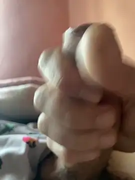 Snapshot of UncoolCaesium chatting on 10.22.25 UncoolCaesium online show from 10.22.25