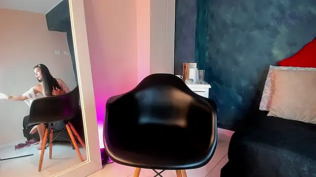 GingerMoon  online show from 10.13.25