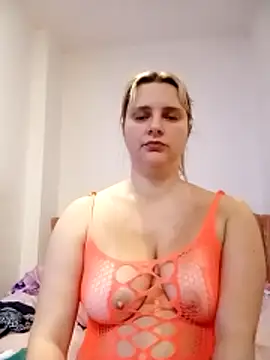 JessicaItalia online show from 11.14.25