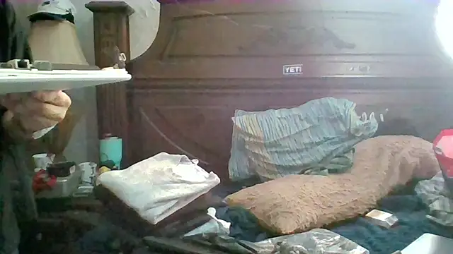 Snapshot of Gc-g chatting on 10.06.25 Gc-g online show from 10.06.25