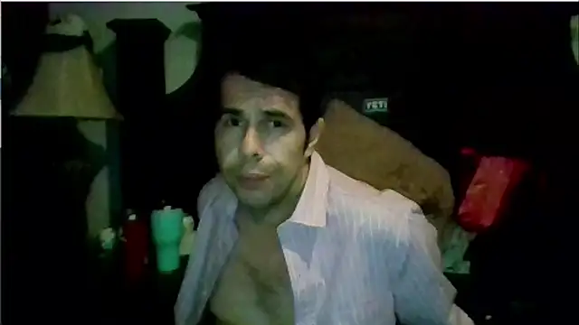 Snapshot of Gc-g chatting on 10.16.25 Gc-g online show from 10.16.25