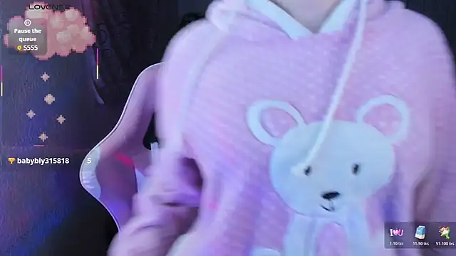 Snapshot of abbie_jensen_ chatting on 11.04.25 abbie jensen  online show from 11.04.25