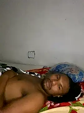 Snapshot of soy-tuyo- chatting on 11.12.25 soy-tuyo- online show from 11.12.25